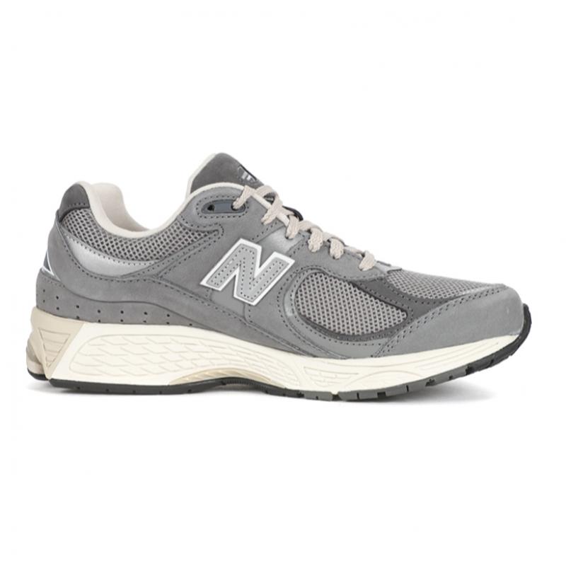 New Balance 2002r Premium Vintage Grau