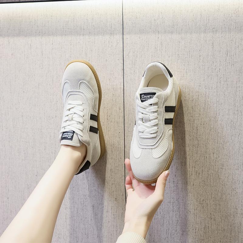 2025 New Leather Sports Shoes Women's Platform Inner Height Increase Casual Moral Training Shoes Women's Light and Comfortable Color Matching Forre