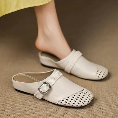 Fashion Shoes Female 2025 Closed Toe Women's Slippers Fashion Outdoor Daily New Belt Buckle Light Comfortable Best Seller Flat Slippers