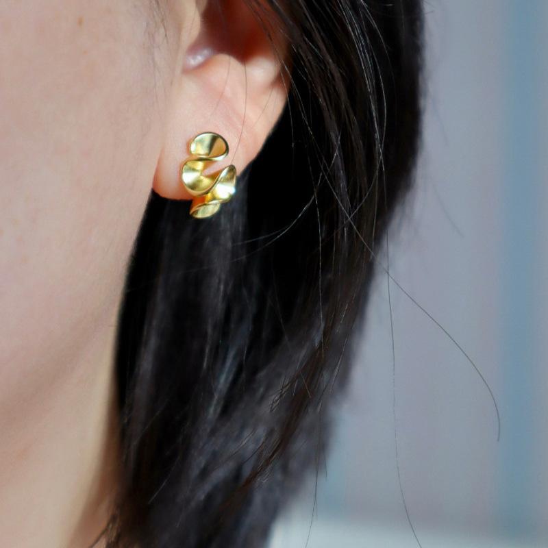 LATS Silver Needle Geometric Pleated Flowers Small Stud Earrings for Women Fashion Jewelry Accessories