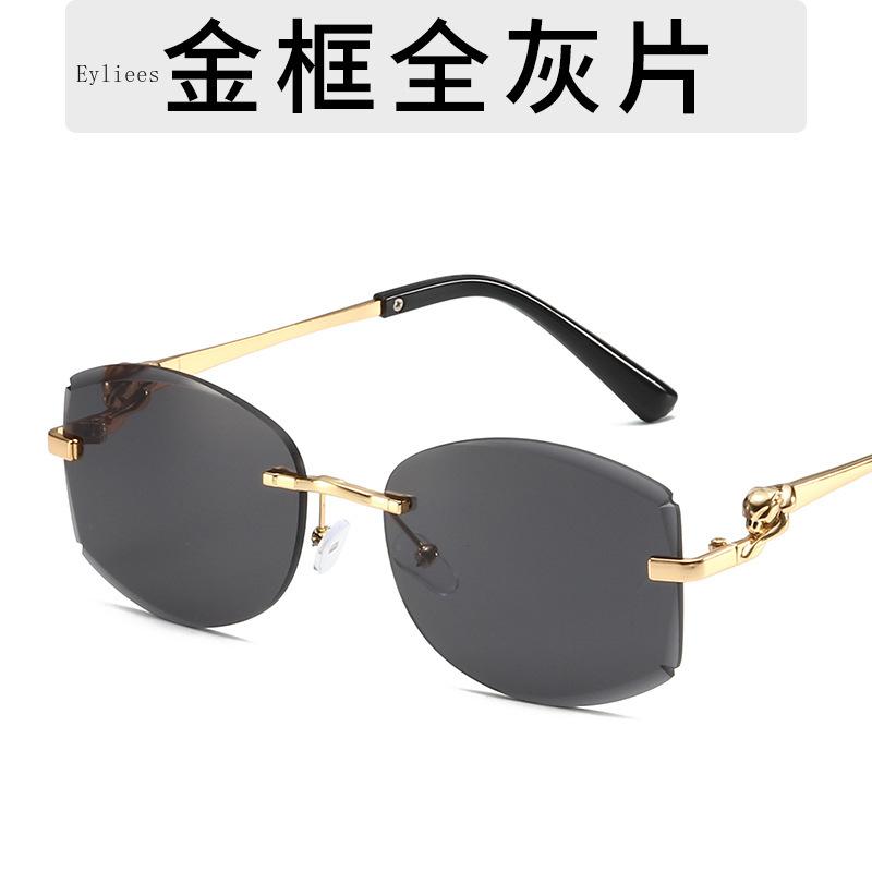 Fashion Retro Rimless Oval Sunglasses for Women Vintage Gradient Multicolor Sun Glasses Luxury Outdoor Travel Sun Shade Eyewear