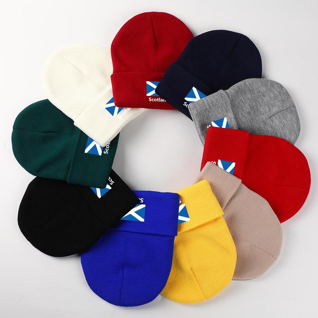 Flag of Scotland Print Knitted Cap Beanie, Patriotic Woman Cap Stretchy Autumn Unisex Pompom Beanies Knit Cap Beanie
