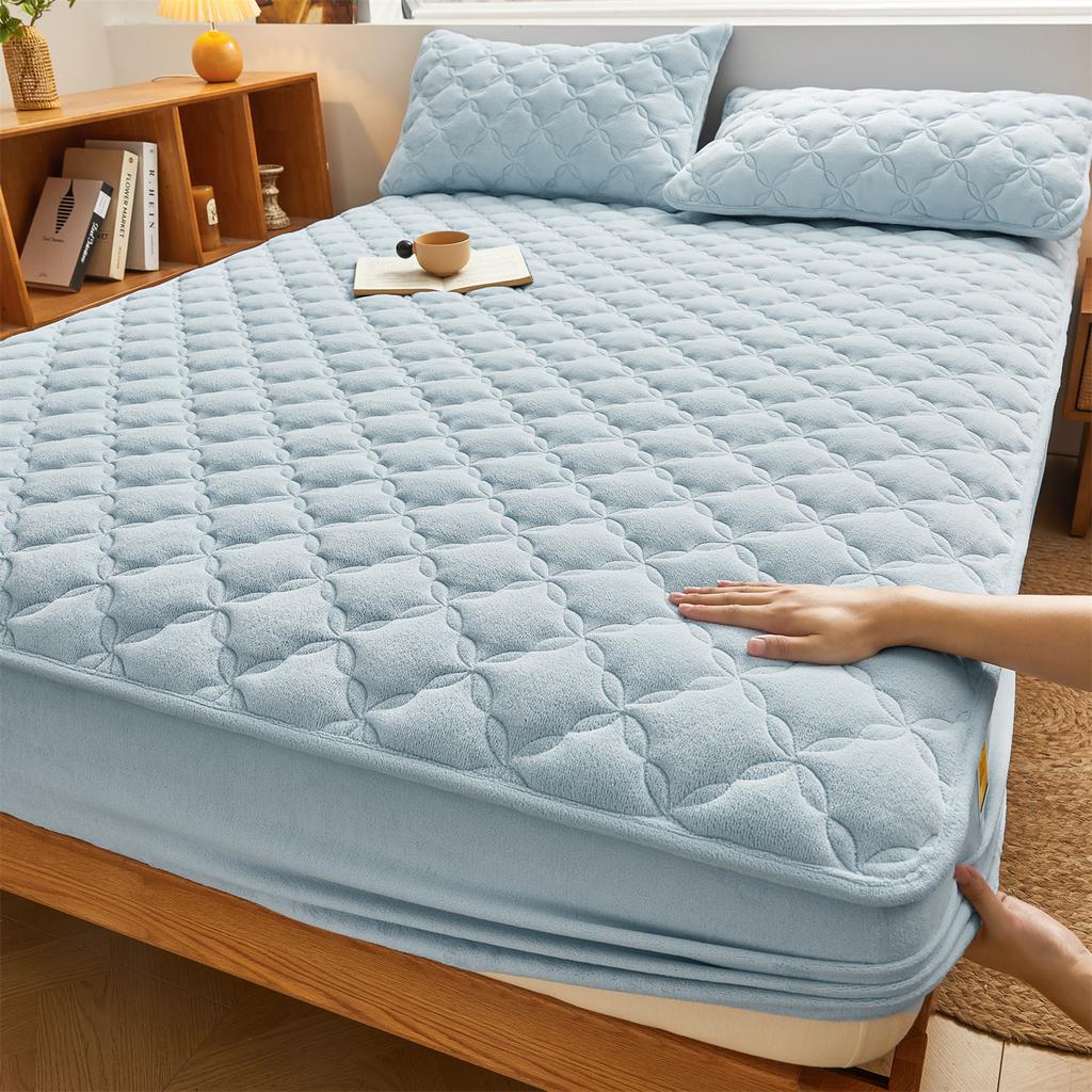 Class A Antibacterial Milk Velvet Fully Wrapped Bed Sheet Single Piece Household Anti-slip Bed Cover Protective Cover Bedding
