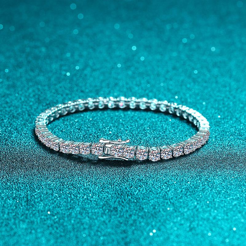 Xin De Yi 925 Sterling Silver Women's Tennis Bracelet with Moissanite Stones