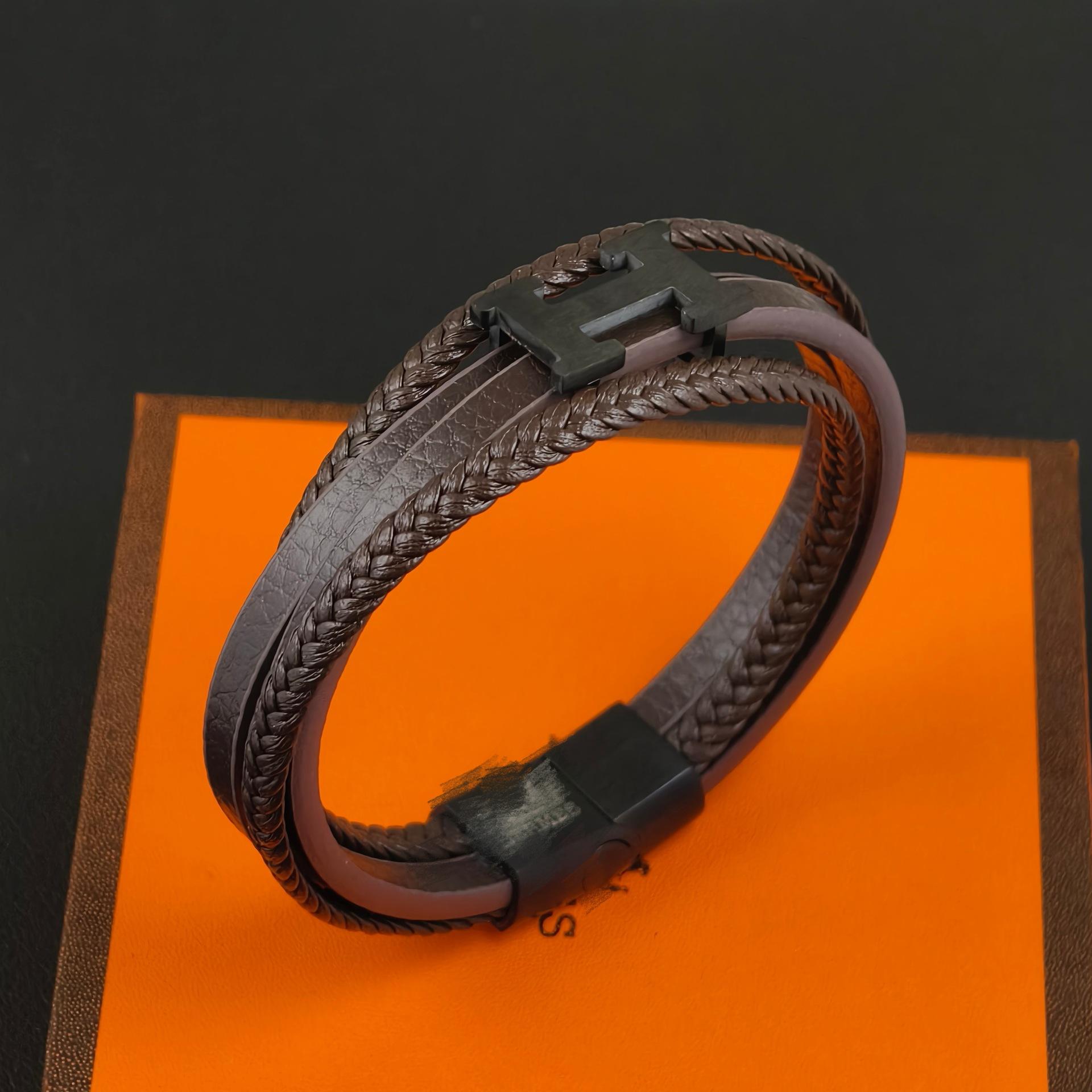 2026 Geflochtenes Armband Magnetverschluss Geeignet für Herren Tägliches Tragen Schwarzes Schnallenarmband 19cm dunkelbraune