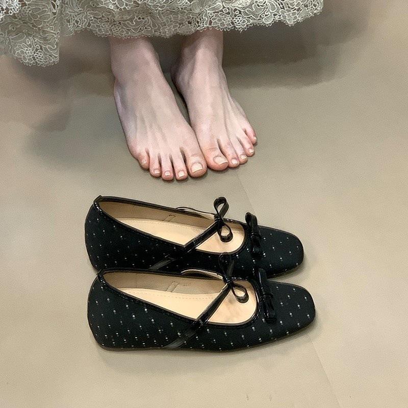 

Нежные квадратные туфли с неглубоким горлом Mary Jane, женские туфли с двойным бантом и увеличенной внутренней высотой, универсальные туфли для поездок на работу 40 чёрный