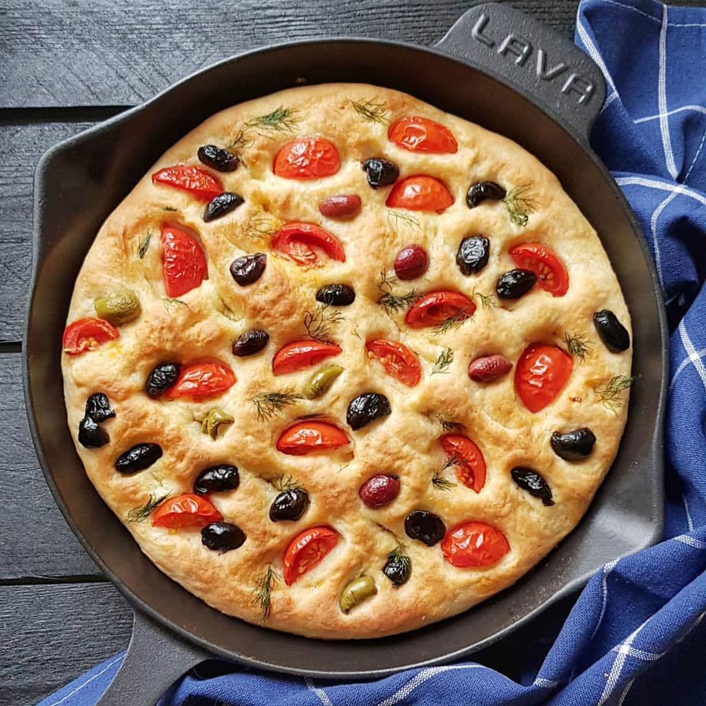 Lava Cast Iron Round Frying Pan. Long-Stem, Dia. Ø 28cm.