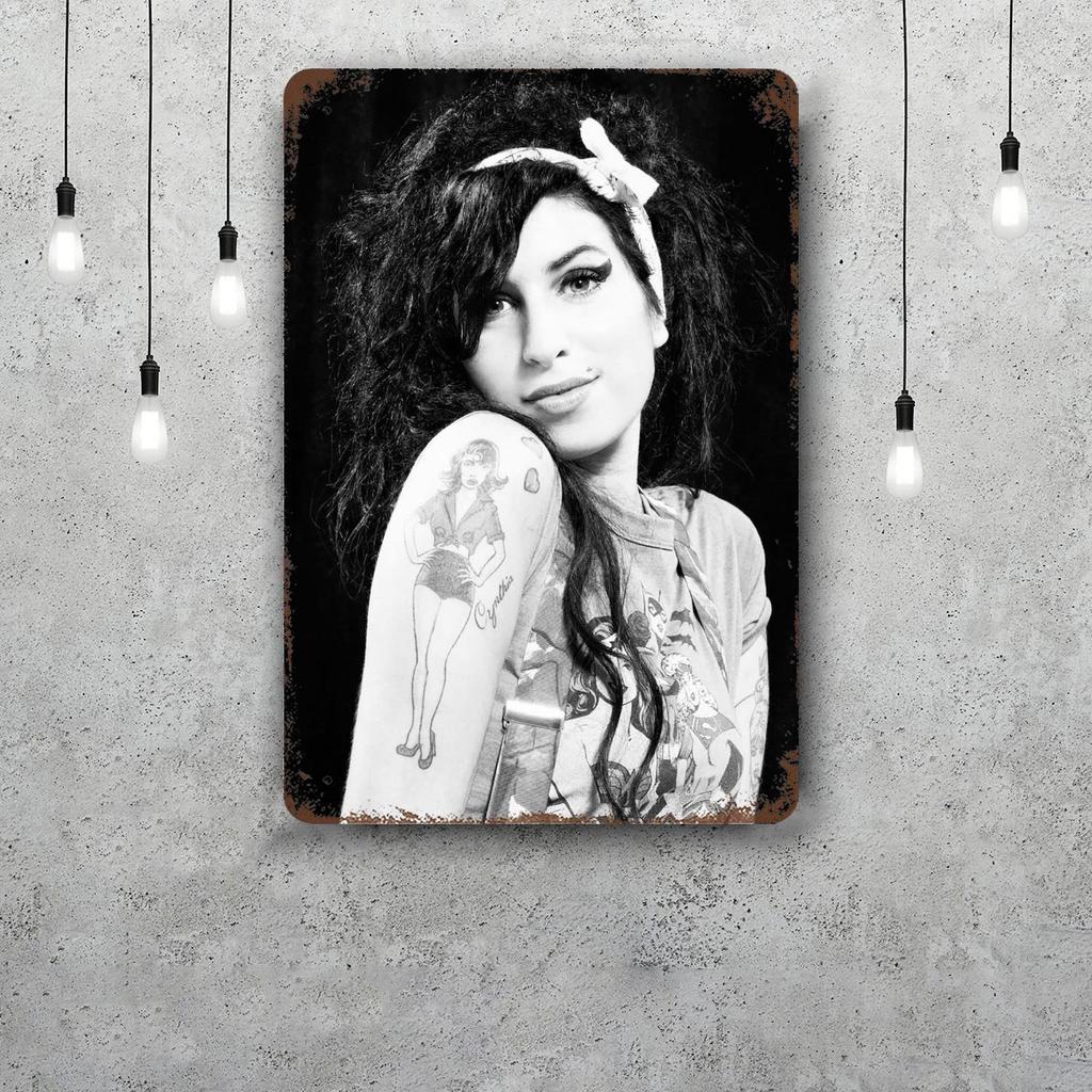 Amy whinehouse Klassiek Poster Roestig Metalen Plaat Retro Decoratief Bord Bar Man Cave Garage Club Metalen Bord Wanddecoratie