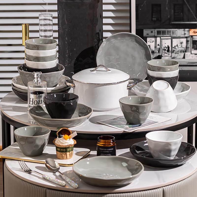 Wuhe Nordic Ceramic Fish Plate