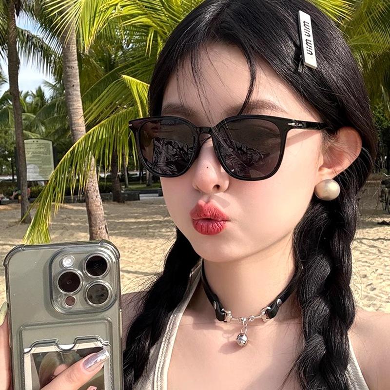 

Xiaohongshu s new high-end ultra-light polarized sunglasses for women can be fitted with prescription lenses, make the face appear smaller, and offer Metal hinge frame+Ultra-c