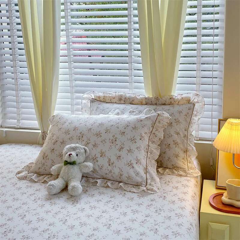 Solstice Floral Pillowcase Set - 2pcs 100% Cotton Ruffled Fundas de Almohada, Cushion Cover