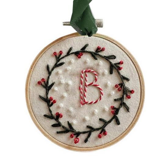 Yousheng DIY Embroidered Christmas Ornament Embroidered Initial Crafting Kit Mini Christmas Embroidery Kit for Beginners Xmas Tree Decor