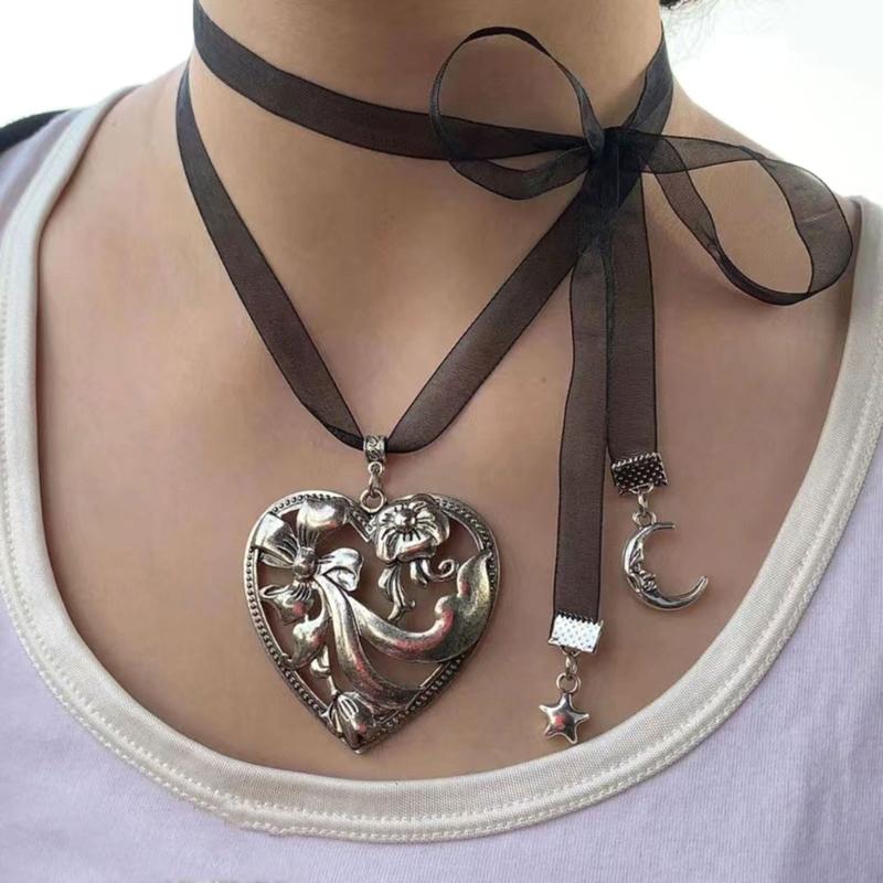 Korean Style Rope Neck Chain Necklace For Women Charm Metal Heart Pendant Collar Chain Choker Fashion Party Jewelry