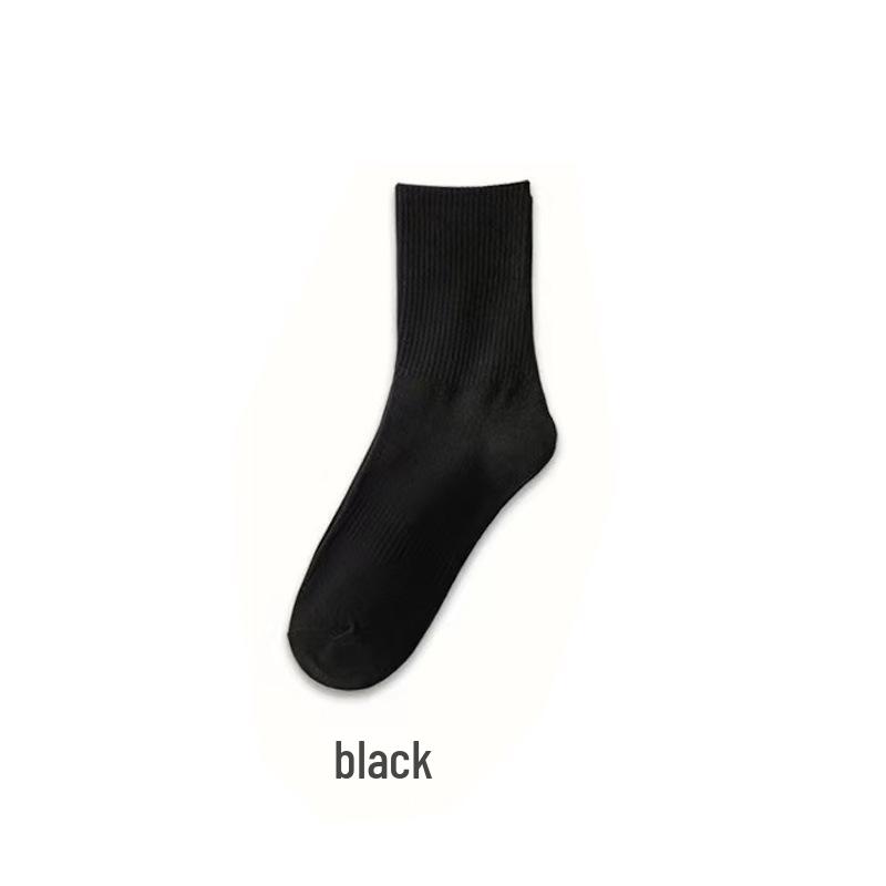 All-Season Mid-Calf Disposable Socks - One Size, Sweat-Absorbing and Travel-Friendly