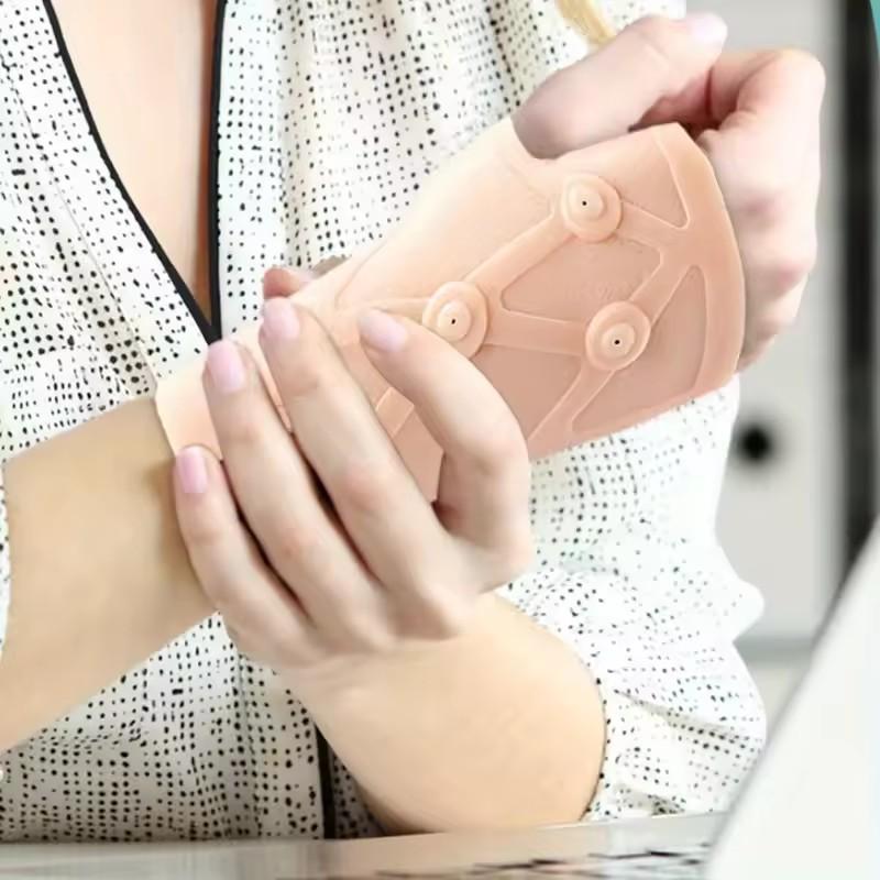 Silicone Fingerless Gloves Magnetic Wrist Support Outdoor Gloves Material Hand Cuffs Gloves Suitable for Outdoor Running Sports