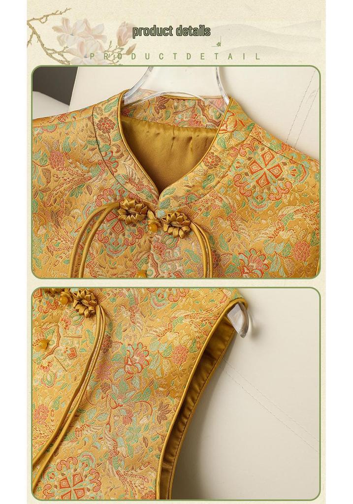 2026 Chinese Brocade Sleeveless Vest: Retro Frog Button Jacquard Top for Middle-Aged and Elderly Women