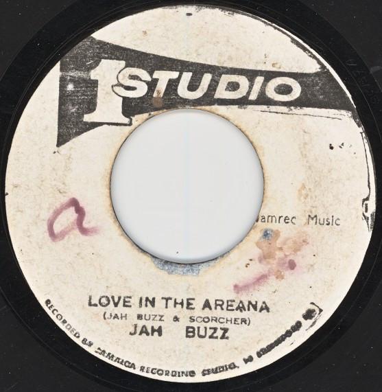 

7-дюймовая пластинка JAH BUZZ - Love In The Areana NONE Studio One 1978 Ямайка Регги, Ска и Даб Б/У