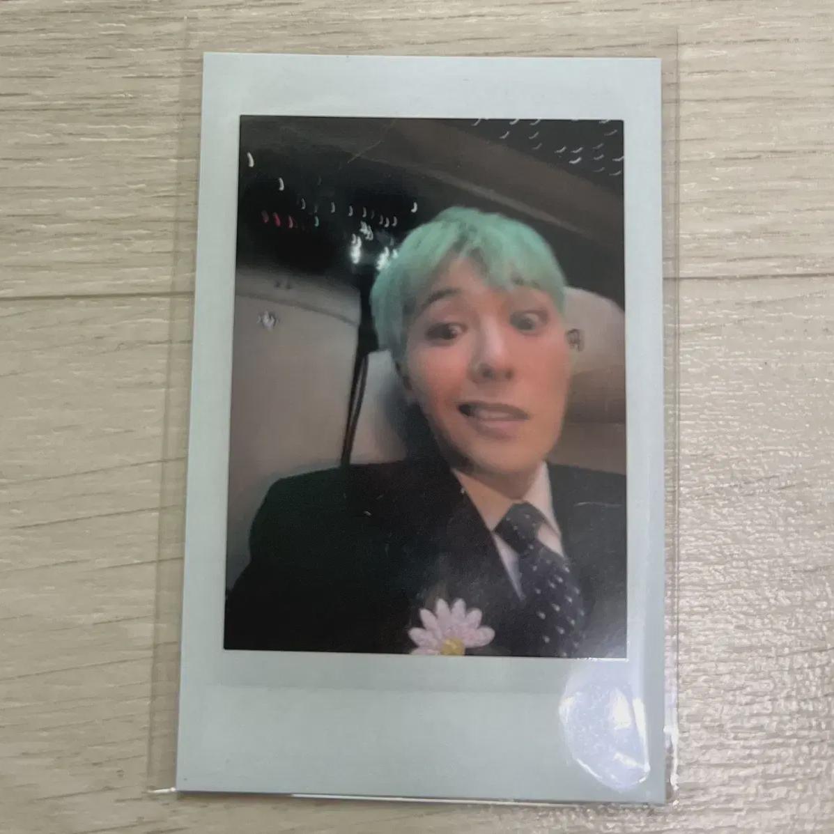 

Gd G-dragon Предзаказ Бонус Фотокарточка Продажа 1