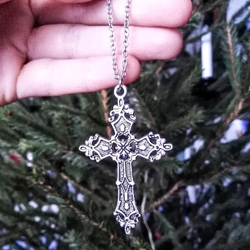 Náhrdelníky s přívěskem Y2K Punk Crystal Big Cross pro ženy Muži Gotický nepravidelný kříž s klíční kostí Řetízkové náhrdelníky Estetické šperky