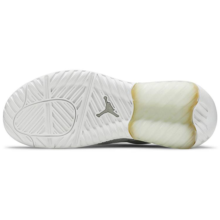 Jordan Max 200 Triple White CD6105-101