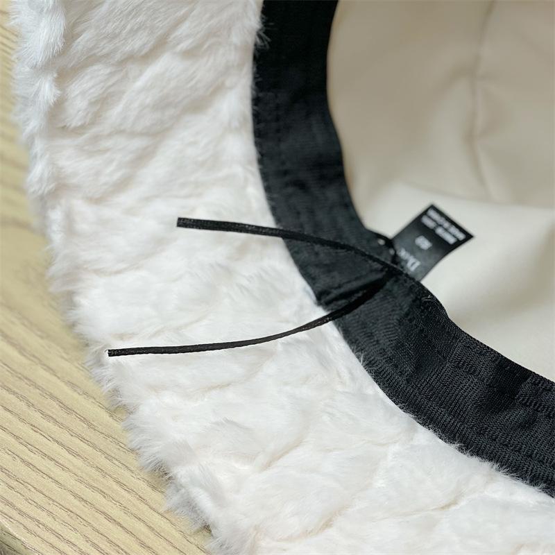 Fischerhut Kinder Herbst und Winter Warm Stickerei Alphabet Lammfell Bucket Hat Ohrenschützer Kältehut