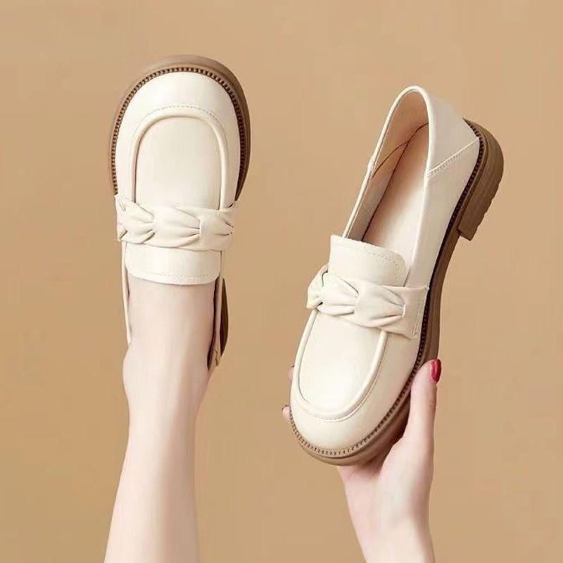 

Real soft leather loafers women s 2025 new simple retro soft sole versatile one-pedal British style small leather shoes 35