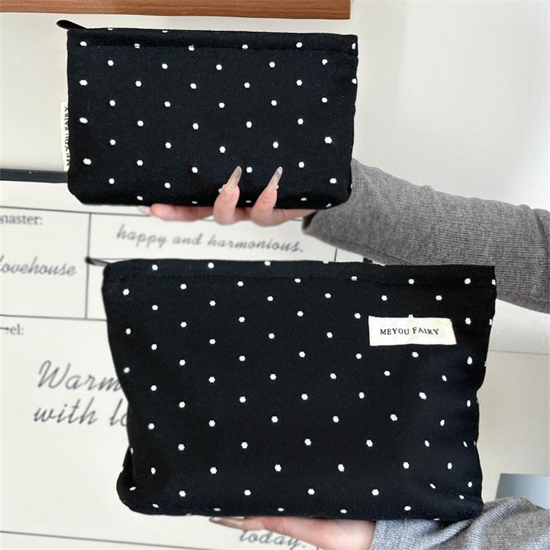 Large Capacity Jacquard Polka Dot Makeup Bag for Women, Fashion Travel Toiletry Pouch, Elegant Cute Cosmetic Organizer