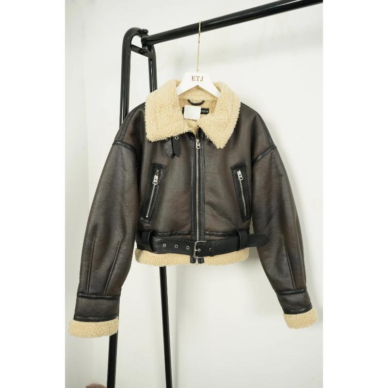 Winter Women's Street Wear Sheepskin Fur Bomber Jacket with Belt Motorcycle Thick Warm Sheepskin Overcoat Jacket