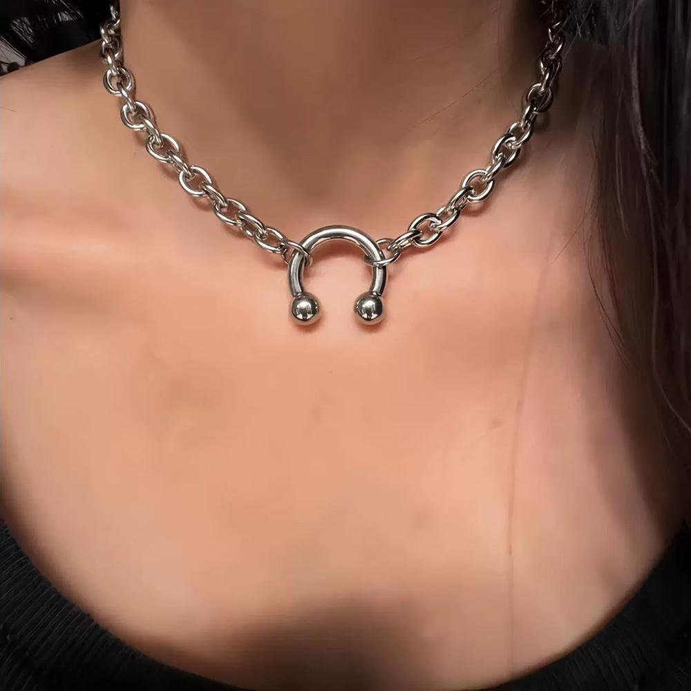 Fashionable Nose Clip Pendant Stainless Steel Necklace Nightclub Sexy Geometric Nose Clip Collarbone Necklace For Women
