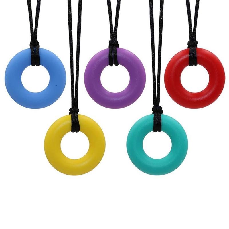 Wygodny naszyjnik dla niemowląt do ząbkowania Odporny na alergie Silikonowy wisior w kształcie kółka Dla karmiących matek