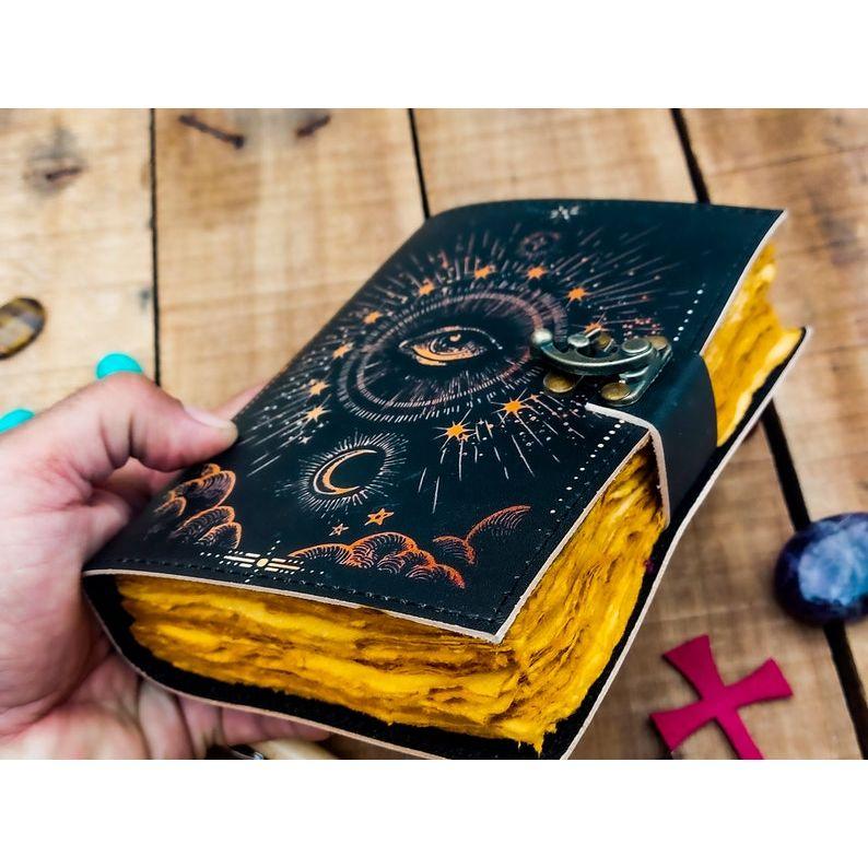 Handgefertigtes Lederjournal mit Büttenpapier Drittes Auge Grimoire-Journal Antikes leeres Zauberbuch Wicca Notizbuch Horror Spezialbuch