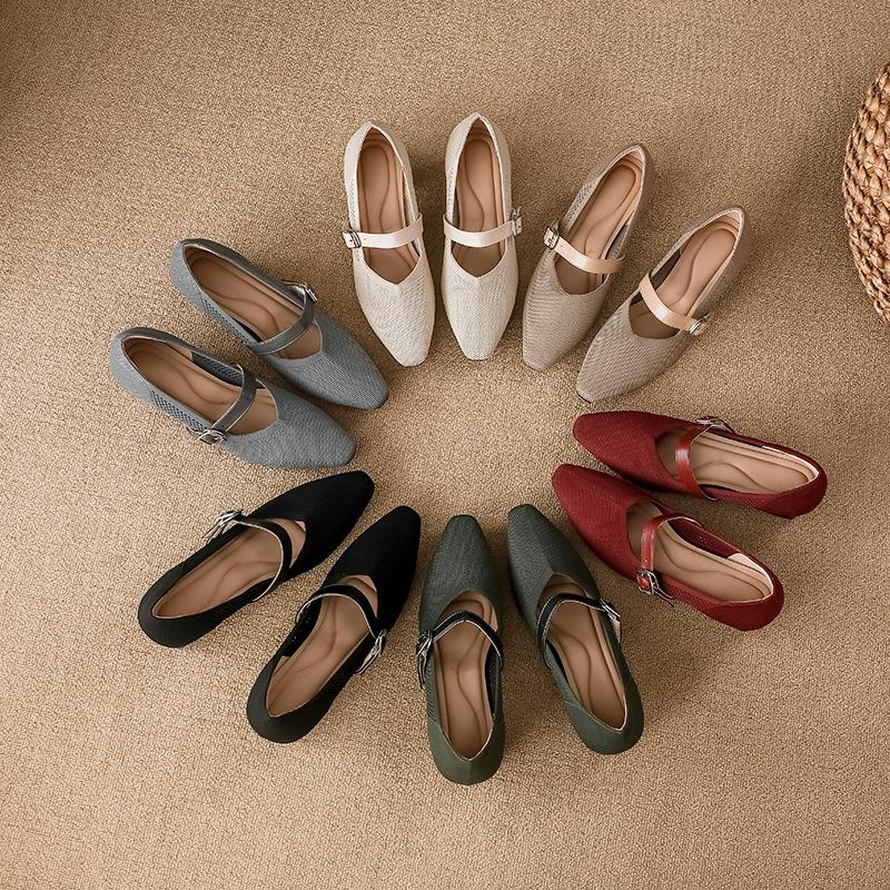 Neskladové Xiaoxiangfeng Mary Jane dámské boty čtvercová špička silný podpatek mělký výstřih prodyšné boty pletené z mušky dámský nový temperament