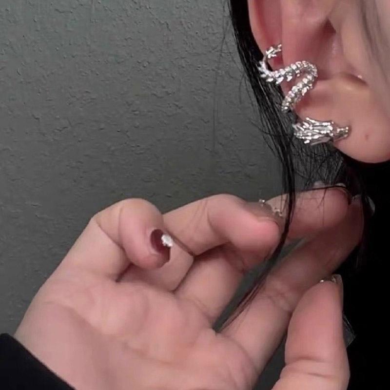 Punk Cool Dragon Earrings Jewelry Personalized Dragon Ear Cuff For Girls Men Kpop Dainty Ear Clips Ornament Exaggerated