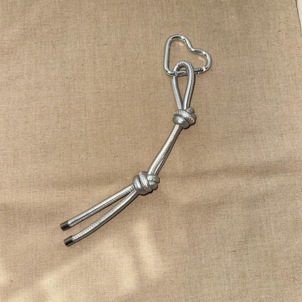 Romantic Heart Shaped Keychain Lightweight PU Leather Cord Alloy Charm Bag Decoration for Couples Friend Gift