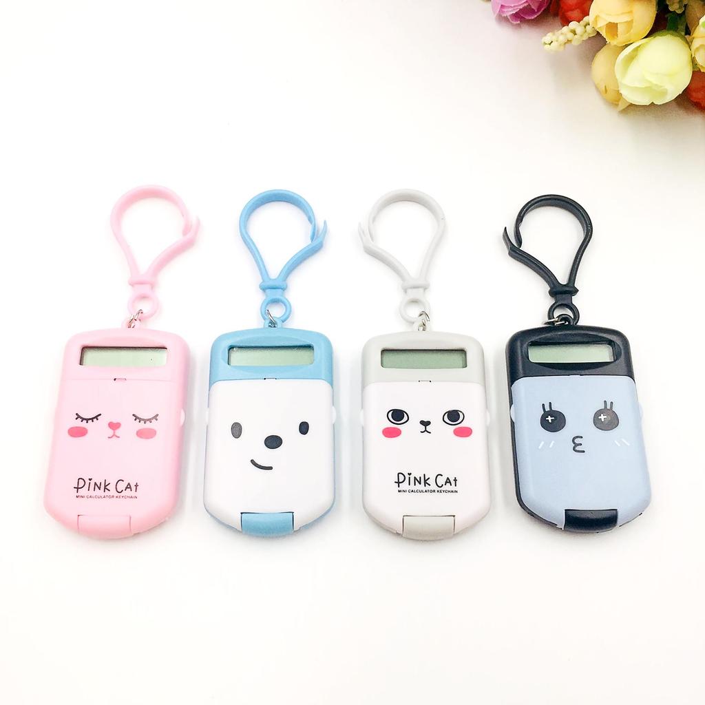 Creative Smiley Face Mini Calculator Keychain Pendant - Fun Student Gift