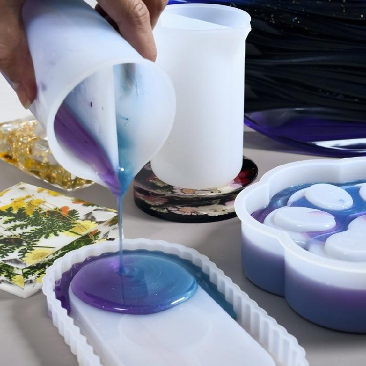 Multipurpose 120ml Silicone Measuring Cups for Lab Experiments and Projects Heat Resistant and Easy To Cleaning