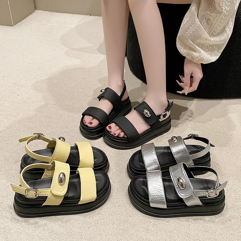 2025 Summer New Flat-bottomed Simple Wind One-word Buckle with Round Head Versatile and Thin Thick-soled Open-toed Muffin Sandals Women