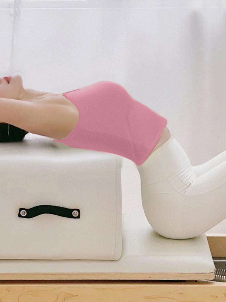 Stunning High-End Women's Yoga Set with Padded Tank Top for Pilates and Fitness