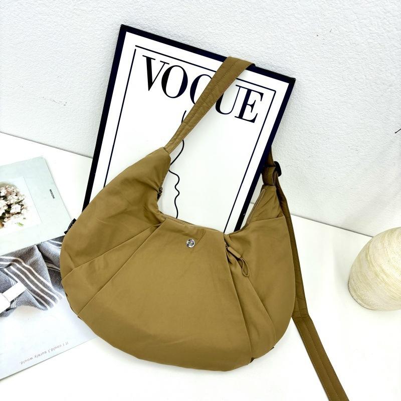 Trendy Nylon Dumpling Bag Horn Yoga Bag Women's Commuter Simple Shoulder Bag Messenger Bag Moon Bud Bag