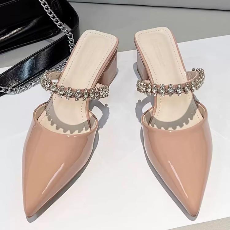 Fashion French High-end Half-slipper 2025 New Style, Fashionable and Elegant, Pointed-toe Rhinestone Flip-flops for Outdoor Wear