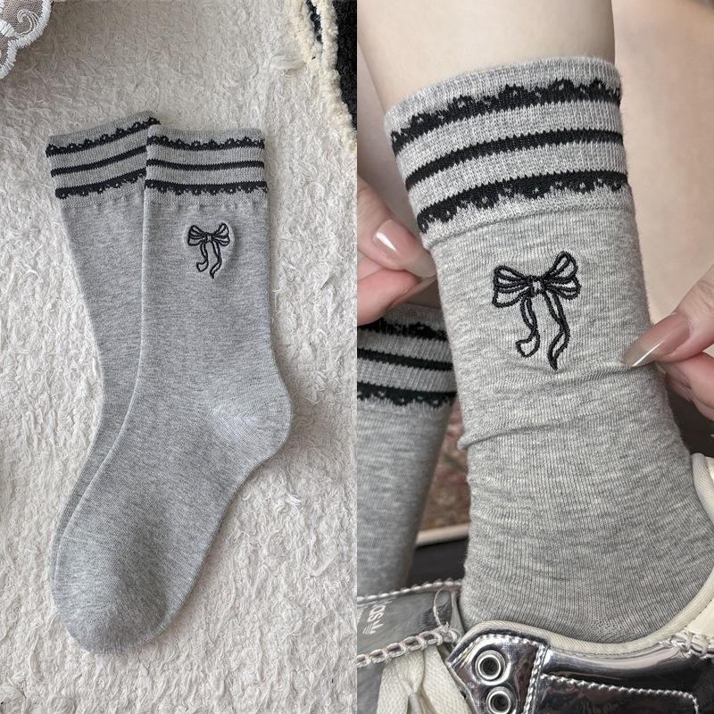 Bow Embroidered Socks Striped Lace Sweet Mid-Leg Socks Worn Outside Lace Pile Socks