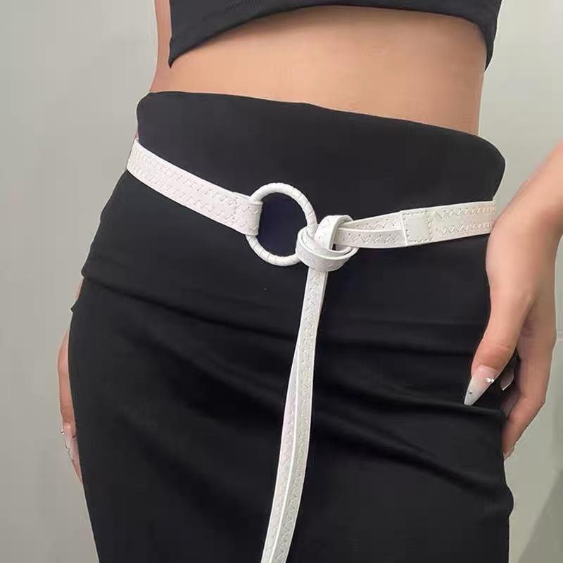 Fashionable belt for women, 2026 new style, with skirts, Korean version, circular knot, retro, spicy girl accessories, high-end