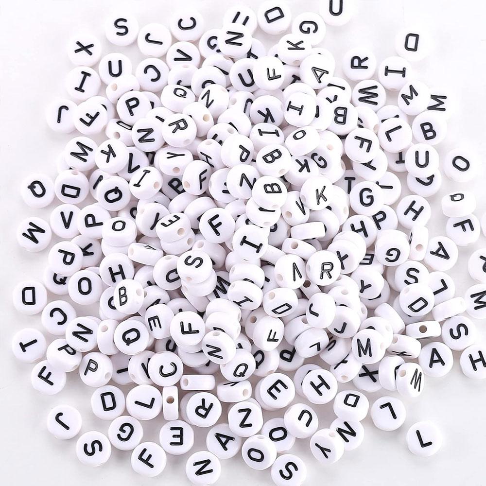 110/220/450Pcs Black On White Alphabet Beads Round Acrylic Letter Beads 7mm White Letter Beads Letters A-Z Beads for Jewellery Crafts(7mm Black-White)