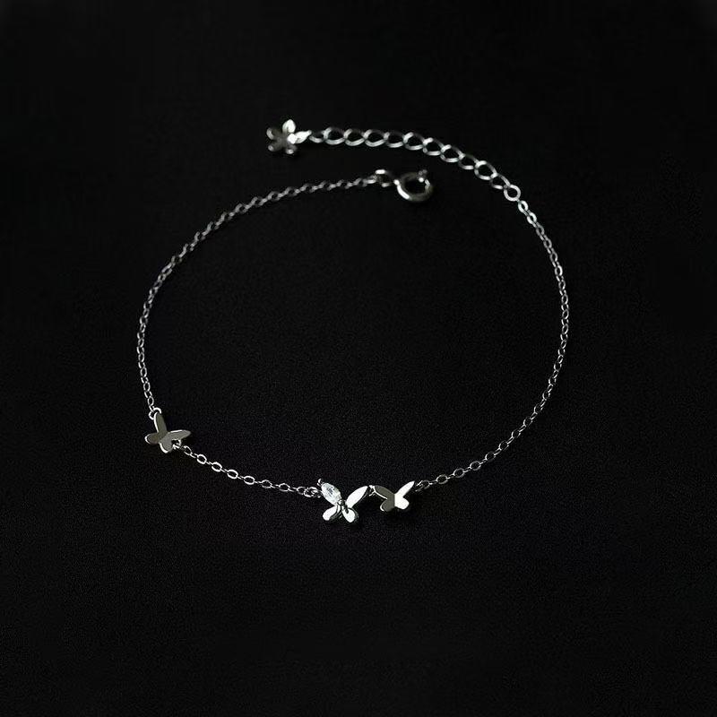 Shining Butterfly Bracelet Women's Light Luxury High-end Sense Niche Design Versatile Fashion Temperament To Give Girlfriend Gifts and Accessories