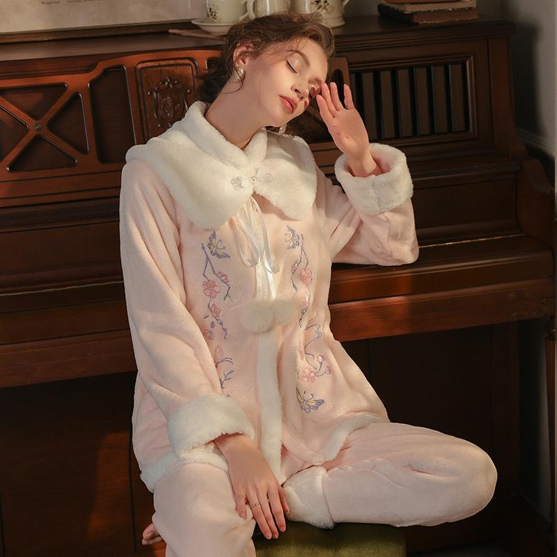 Women’s Plush Sleeping Suits Sexy Thick Velvet Embroidered Outer Robe and Pants Lounge Pajamas Comfortable Clothing