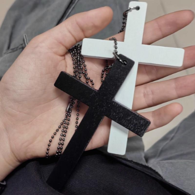 2025 Halloween Y2k Subculture Versatile Dark Necklace Long Wooden Cross Collarbone Chain Gothic Punk Accessories