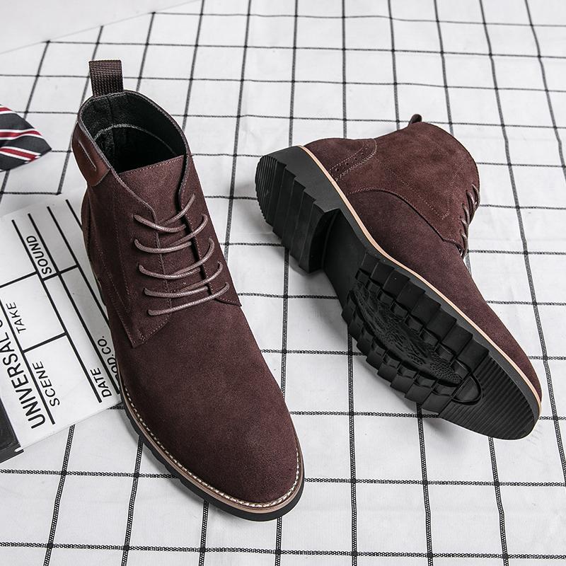 Fashion Brand Cow Suede Leather Men's Boots Men Business Casual High Top Leather Shoes Autumn Winter with Fur Fashion Oxfords For Men