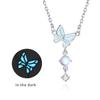Collana a Farfalla Luminosa in Argento Sterling 925 Ciondolo Pietra di Luna Catena Clavicolare con Nappa Gioielli Raffinati per Regali di Compleanno alla Moda
