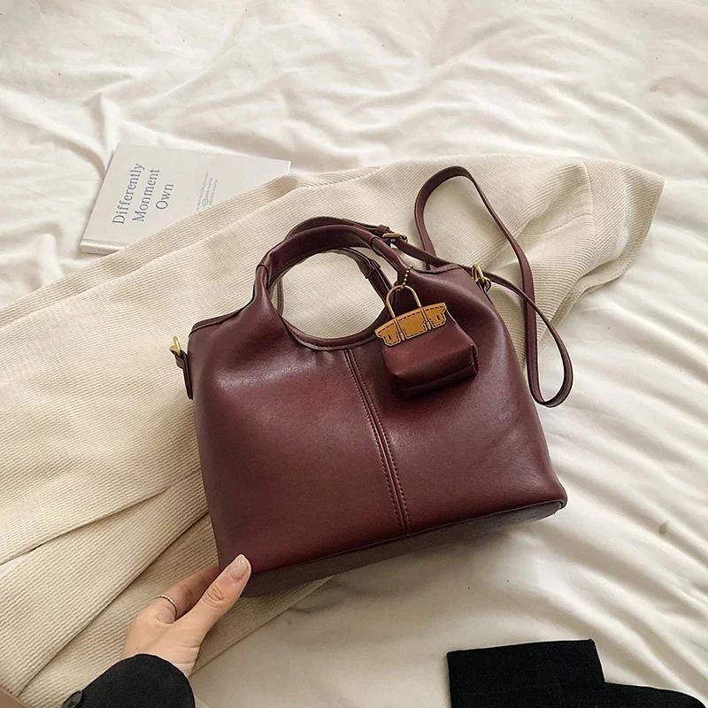 

Винтажная бордовая сумка-мессенджер для женщин, большая вместимость, сумка на одно плечо, простая дорожная сумка для класса, дизайнерская новая