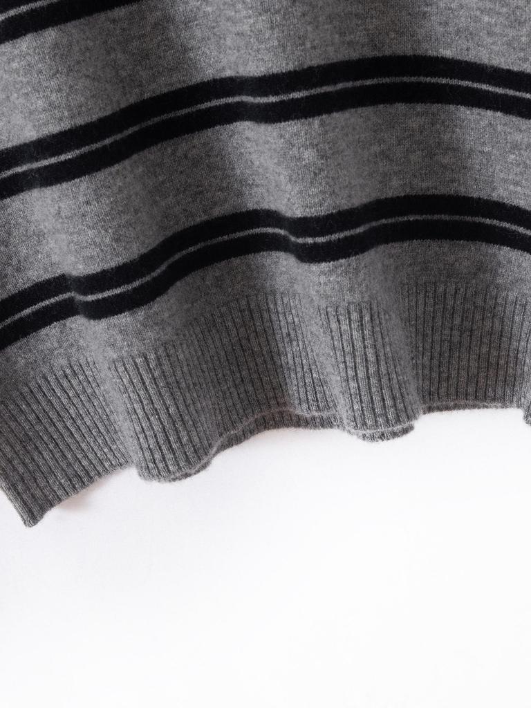Xiao He Women's Classic Stripe 100% Pure Wool Sweater - Round Neck, Color Block, Loose Fit, Slimming, Soft, and Fluffy.